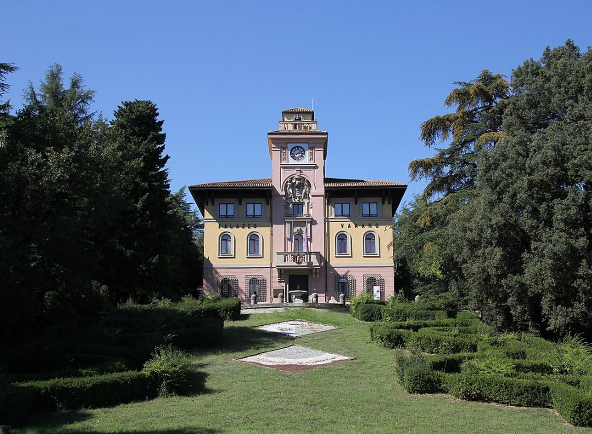 Palazzo Varano