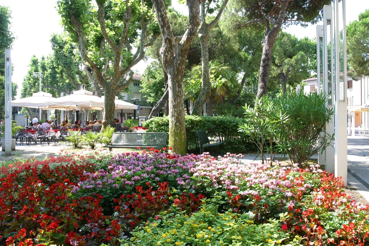 L’Isola dei Curiosi: weekend di mercatini, fiori, sapori e creatività a Bellaria Igea Marina