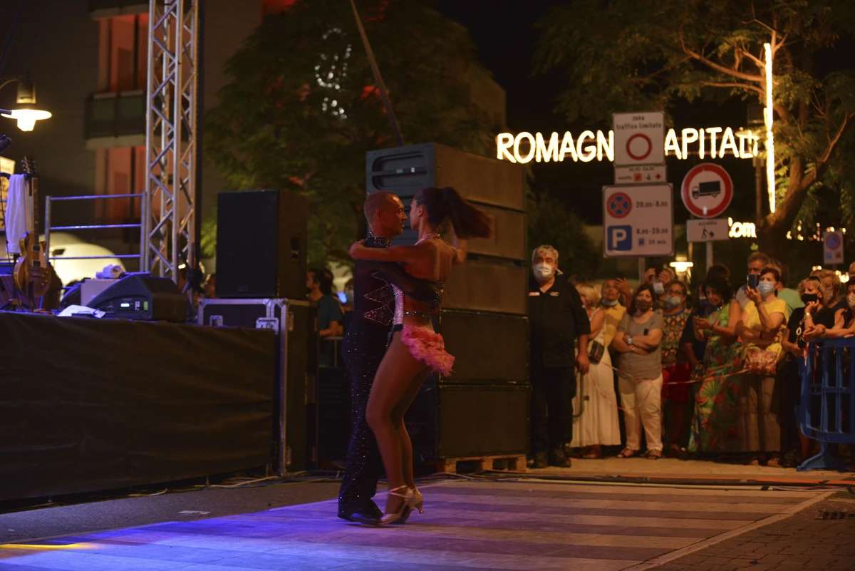 Gatteo (FC), ballerini liscio