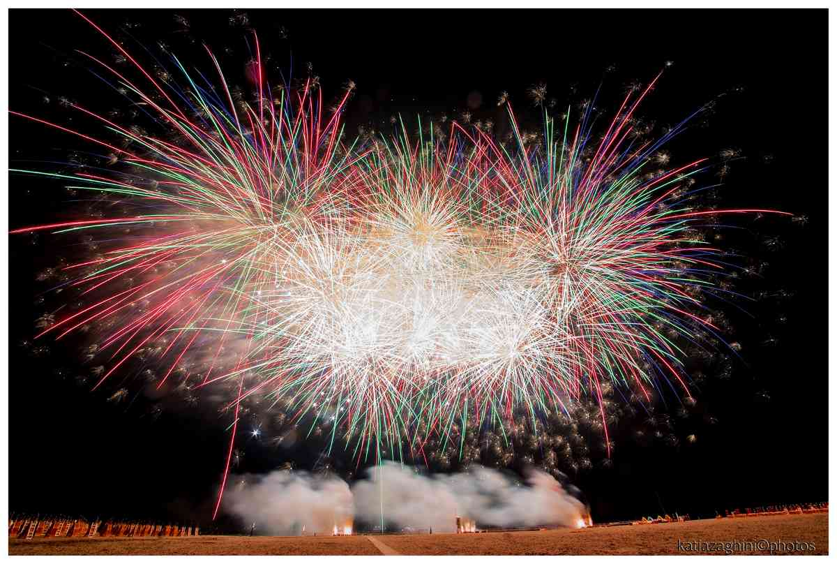 FUOCHI D'ARTIFICIO - Bellaria Igea Marina Vacanze: Mare Sport Congressi  Eventi