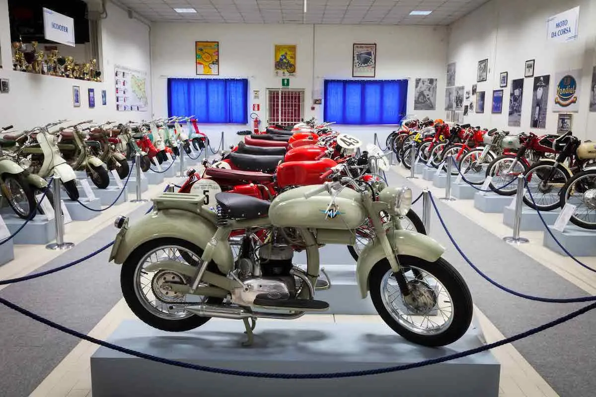 Guastalla (RE), Piccolo Museo della Moto Bariaschi
